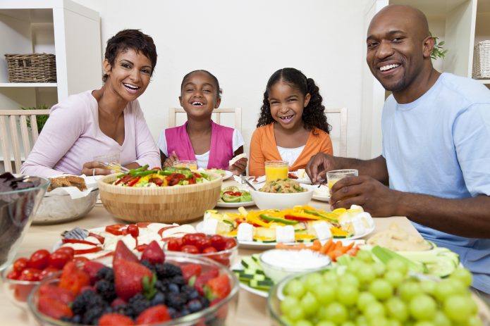 How to Achieve a Balanced Diet for your Kids