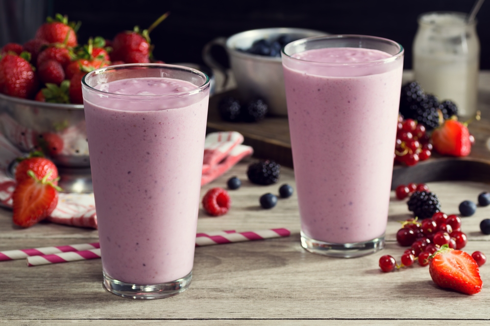 Easy Mixed Berry Smoothie Recipe